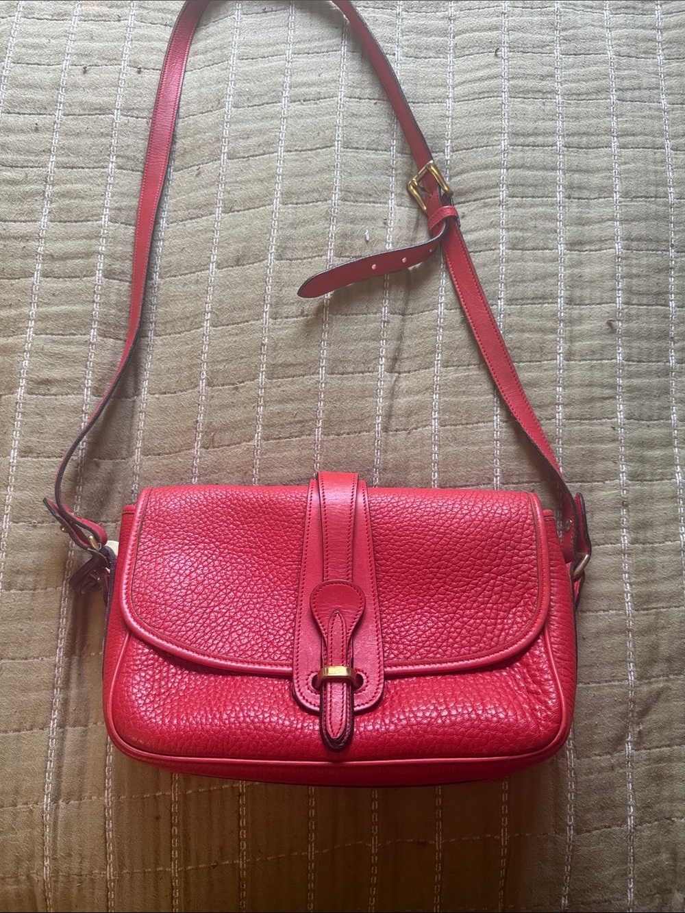 Red Leather Crossbody Shoulder Bag Dooney & Bourke vintage